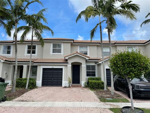 968-968 Ne 41st Pl, Homestead, FL, 33033-5938 | Card Image