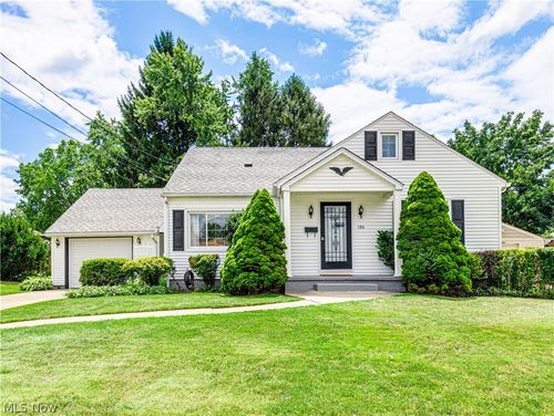 186 E Woodsdale Avenue, Akron, OH, 44301 | Card Image