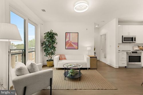 305-1500 Pennsylvania Ave Se, WASHINGTON, DC, 20003-3262 | Card Image