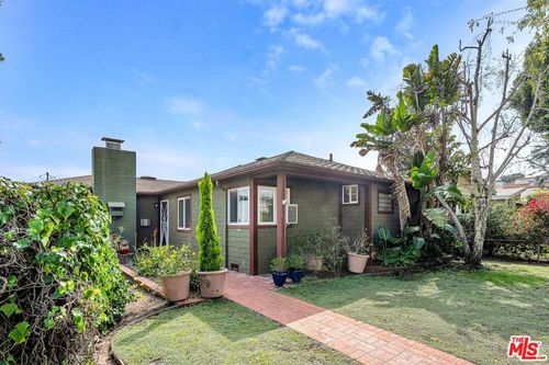 2030 Marine Street, Santa Monica, CA, 90405 | Card Image