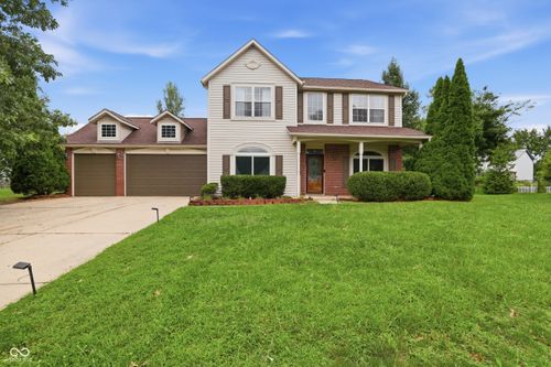 10086 Palmaire Pl, Fishers, IN, 46038-5554 | Card Image