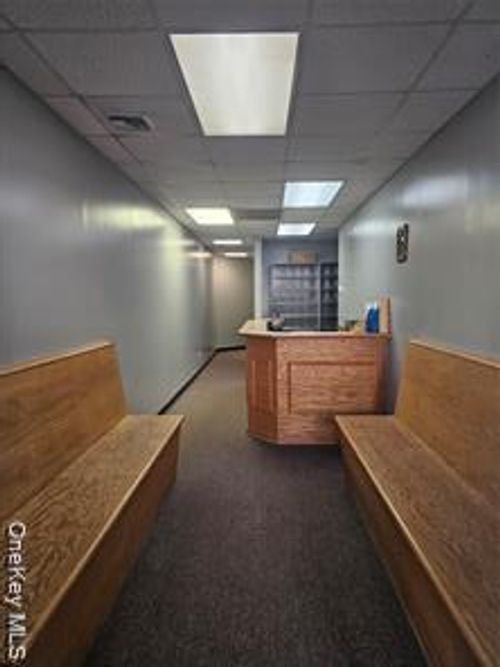 91 A Carman Ave, Cedarhurst, NY, 11516-1933 | Card Image