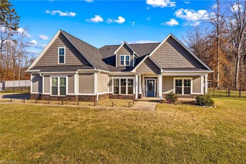 265 Lakefront Dr, Salisbury, NC, 28146-1561 | Card Image