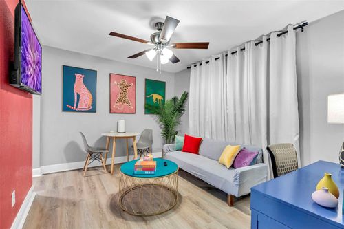apt-32-1840 Richmond Ave, Houston, TX, 77098-3657 | Card Image