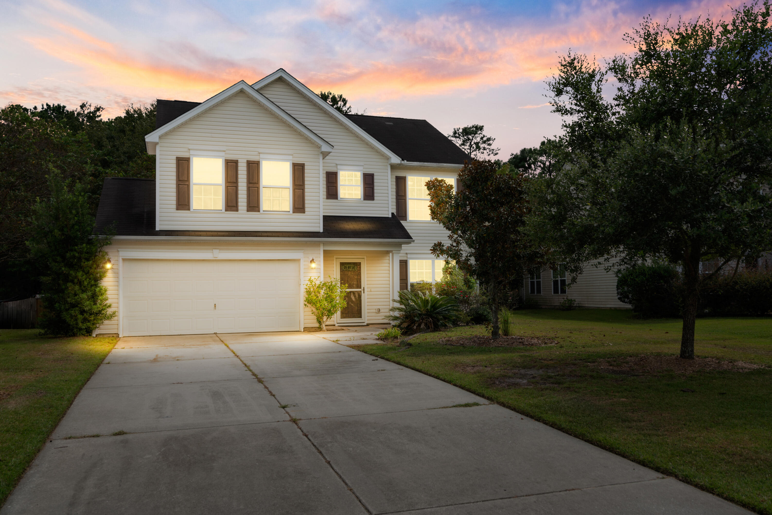Sparkleberry Ln, Ladson, SC 29456