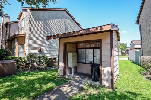 unit-139-12300 Brookglade Cir, Houston, TX, 77099-1375 | Card Image