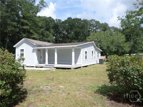 89 Wade Carter Rd, Ellabell, GA, 31308-7322 | Card Image