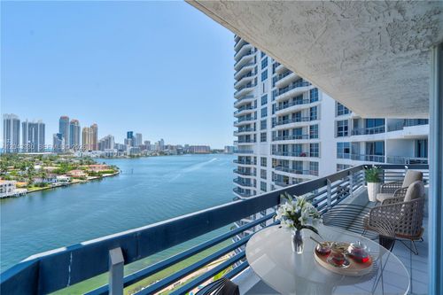 1508-19101 Mystic Pointe Dr, Aventura, FL, 33180-4512 | Card Image