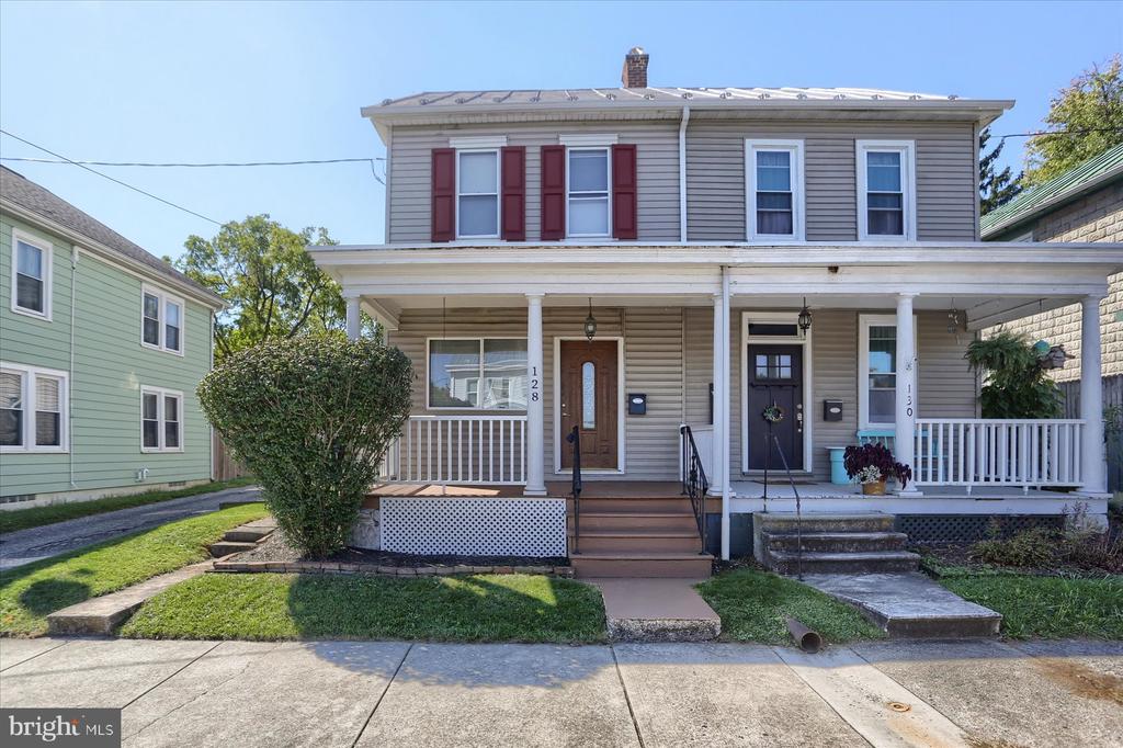 C St, Carlisle, PA 17013