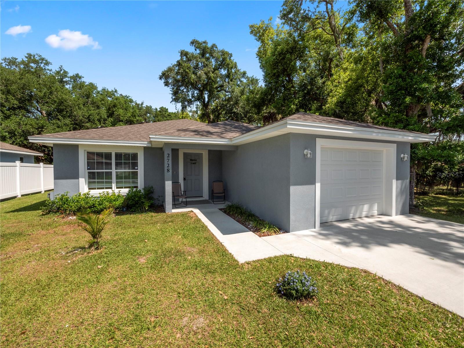 Williston Dr, Lakeland, FL 33801