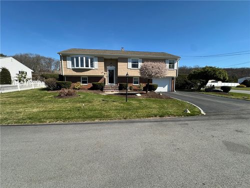 43 Bicentennial Way, North Providence, RI, 02911 | Card Image
