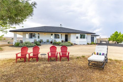 3150 Bluegrass Pl, Creston, CA, 93432 | Card Image