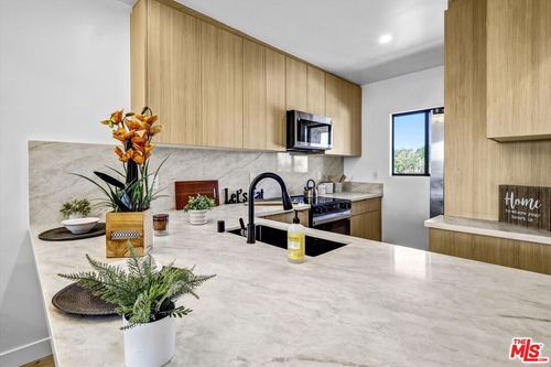 307-26251 Vermont Ave, Harbor City, CA, 90710-3435 | Card Image