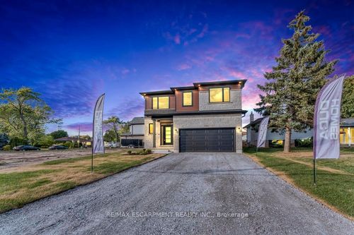 1313 Baseline Rd, Stoney Creek, ON, L8E5G1 | Card Image