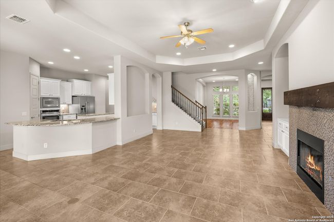 30171 Setterfeld Cir, House other with 4 bedrooms, 4 bathrooms and null parking in Fair Oaks Ranch TX | Image 12