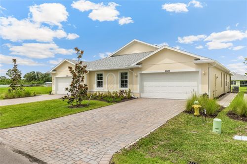 2049 Royal Tern Cir, PUNTA GORDA, FL, 33983-6705 | Card Image