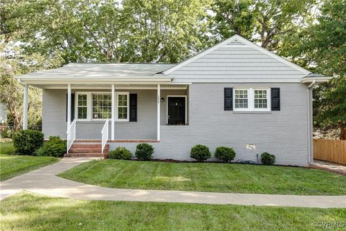 8304 Shannon Hill Rd, Henrico, VA, 23229-4723 | Card Image