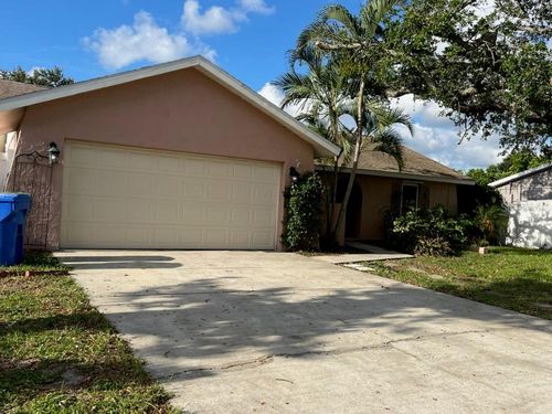 3710 31st Ave W, BRADENTON, FL, 34205-1945 | Card Image