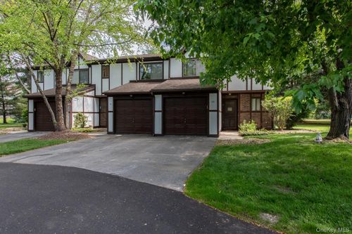 21 Topaz Run, Poughkeepsie (Town), NY, 12603 | Card Image