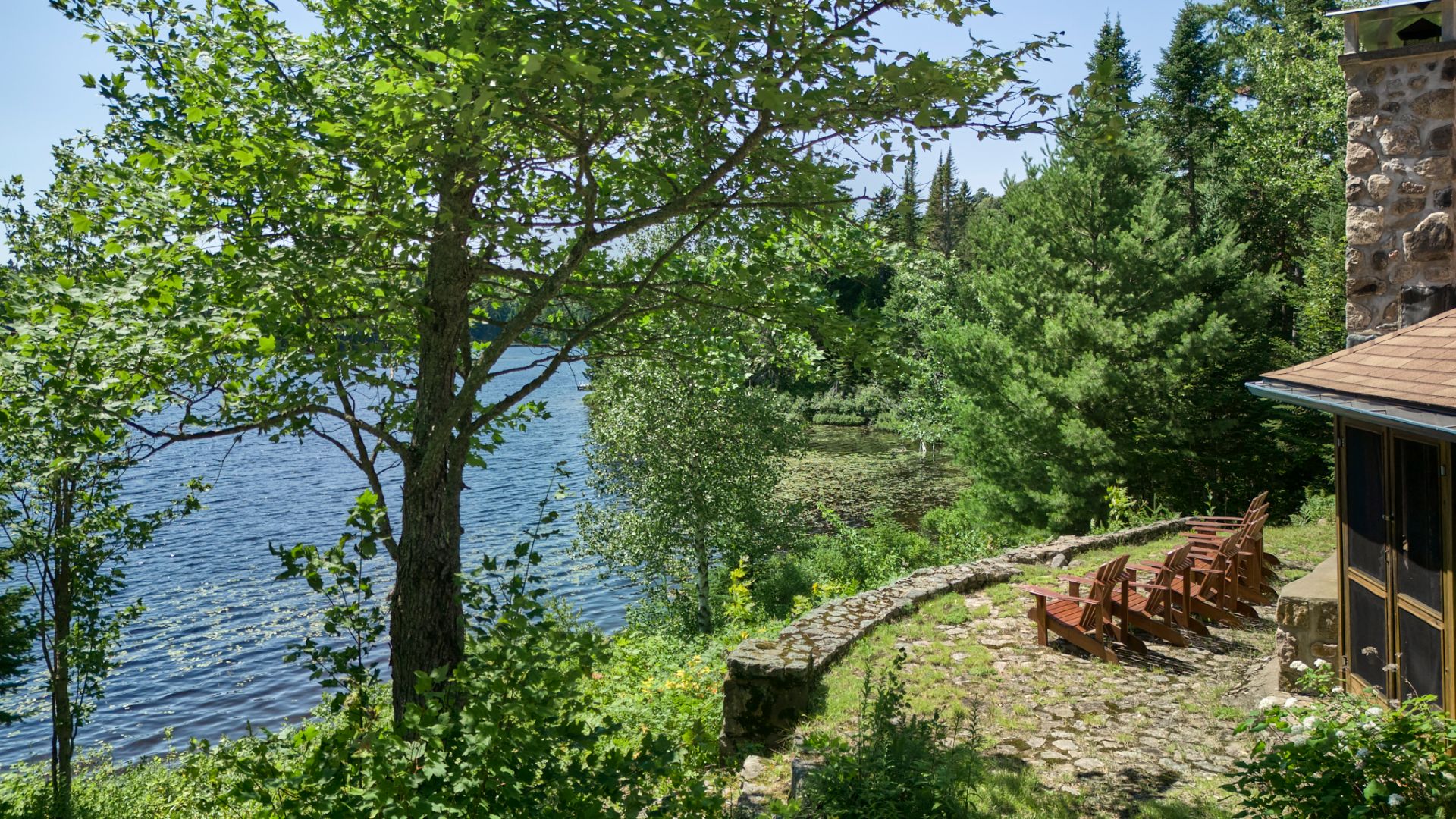 Residential in Saint-Adolphe-d'Howard 3