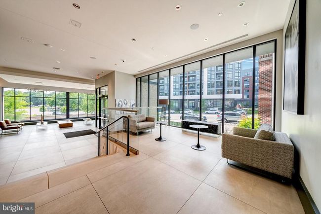 APT-102 - 1761 Old Meadow Rd, Condo with 2 bedrooms, 3 bathrooms and null parking in MCLEAN VA | Image 34