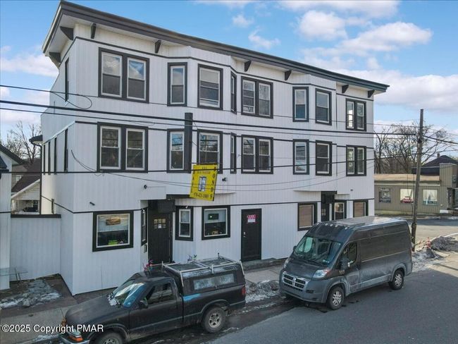 147 N 9TH ST UNIT 2 | Image 4