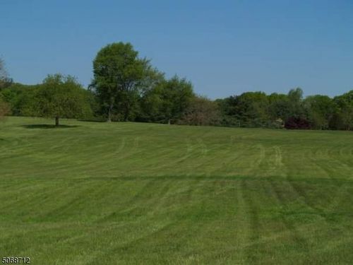 7 Exmoor Dr, Mendham Twp, NJ, 07945 | Card Image