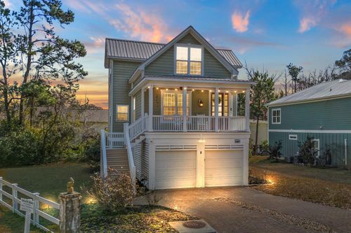 8 Sandlapper Way, Pawleys Island, SC, 29585-4403 | Card Image