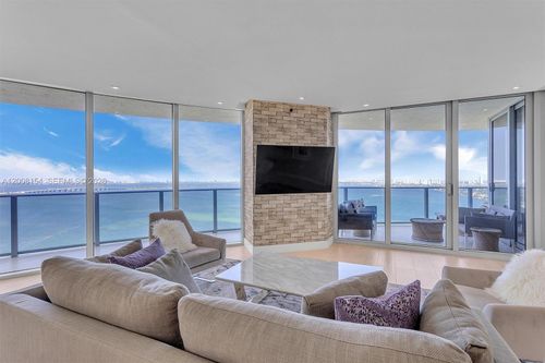 2315-488 Ne 18th St, Miami, FL, 33132-1302 | Card Image