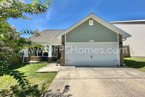 454 Eisenhower Dr, Crestview, FL, 32539-6953 | Card Image