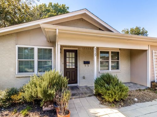 329 N Cottonwood Drive, Richardson, TX, 75080 | Card Image