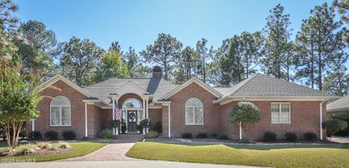 223 National Dr, Pinehurst, NC, 28374-8164 | Card Image