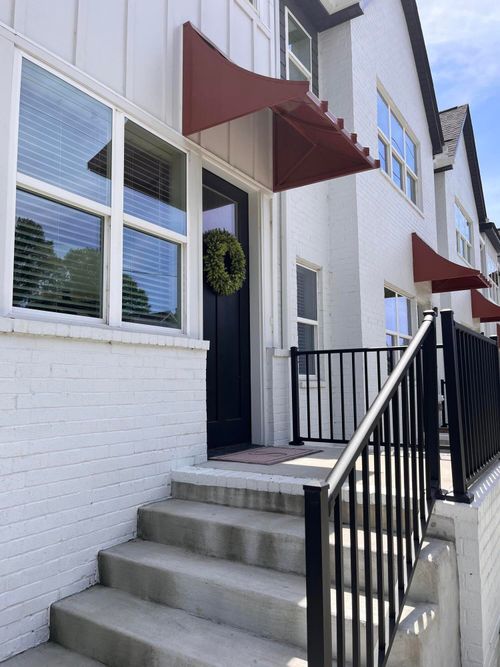 699 Bespoke Way, Chattanooga, TN, 37403-2425 | Card Image