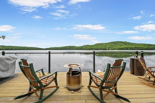 1437 Diamond Pond Rd, Stewartstown, NH, 03576-5610 | Card Image