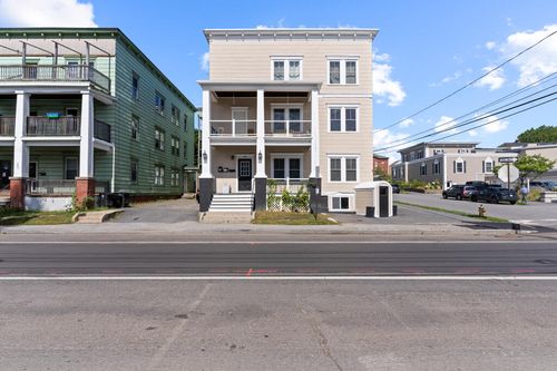 128 Pine St, Lewiston, ME, 04240-8645 | Card Image