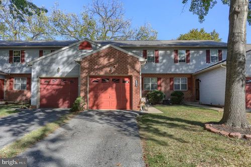 2005 Acorn Dr, LEBANON, PA, 17042-4600 | Card Image