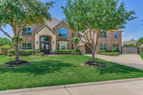 17707 Refuge Lake Dr, Cypress, TX, 77433-3563 | Card Image
