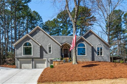 11190 Surrey Park Trl, Johns Creek, GA, 30097-1780 | Card Image