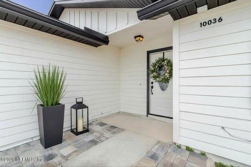 10036 Delano Dr N, Jacksonville, FL, 32257-8987 | Card Image