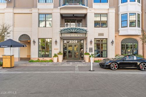 203-4240 E Camelback Road, Phoenix, AZ, 85018 | Card Image