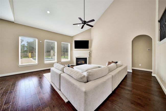 7545 Tyler Run Blvd, House other with 4 bedrooms, 4 bathrooms and 3 parking in Conroe TX | Image 5
