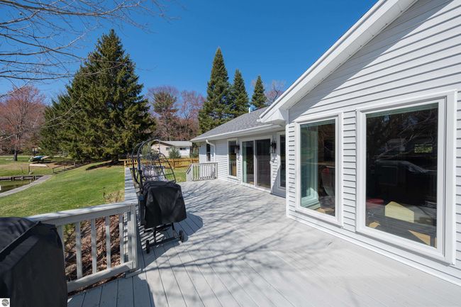 6001 N Silver Pines Dr, House other with 3 bedrooms, 2 bathrooms and null parking in Bellaire MI | Image 24