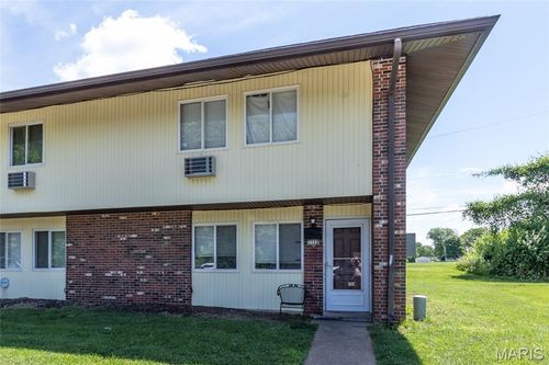7736 Hazelcrest Dr, Hazelwood, MO, 63042-2208 | Card Image