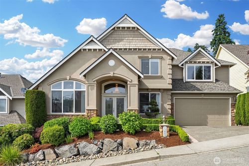 13804 Se 76th Pl, Newcastle, WA, 98059-9101 | Card Image