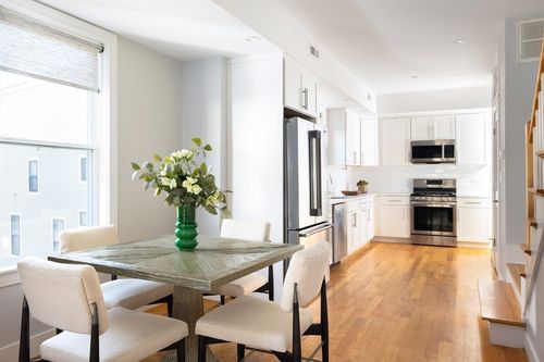 2l-11 Minton St, Boston, MA, 02130 | Card Image