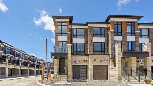 46 Lake Trail Way, Whitby, ON, L1M0M3 | Card Image