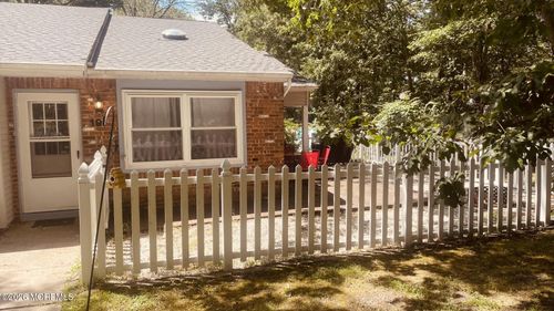 212-19 Driftwood Dr, Little Egg Harbor Twp, NJ, 08087-9779 | Card Image