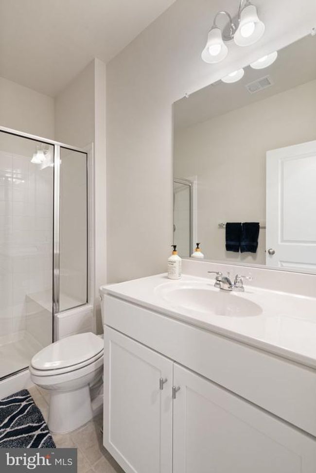 9520 Barnes Loop, Townhouse with 3 bedrooms, 4 bathrooms and null parking in MANASSAS VA | Image 23