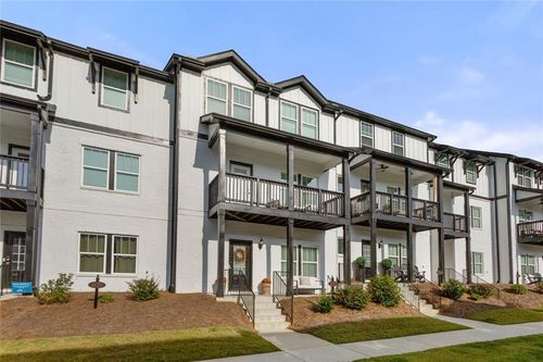 6117 Ogeechee Rd, Smyrna, GA, 30126-2509 | Card Image