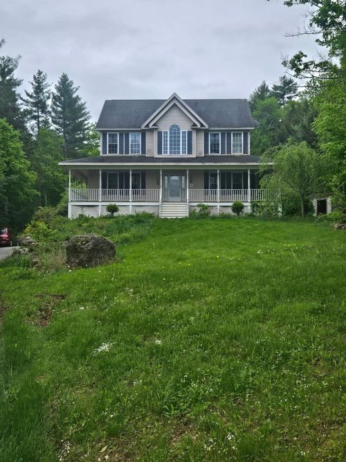 18 Prospect Rd, Deerfield, NH, 03037-1626 | Card Image